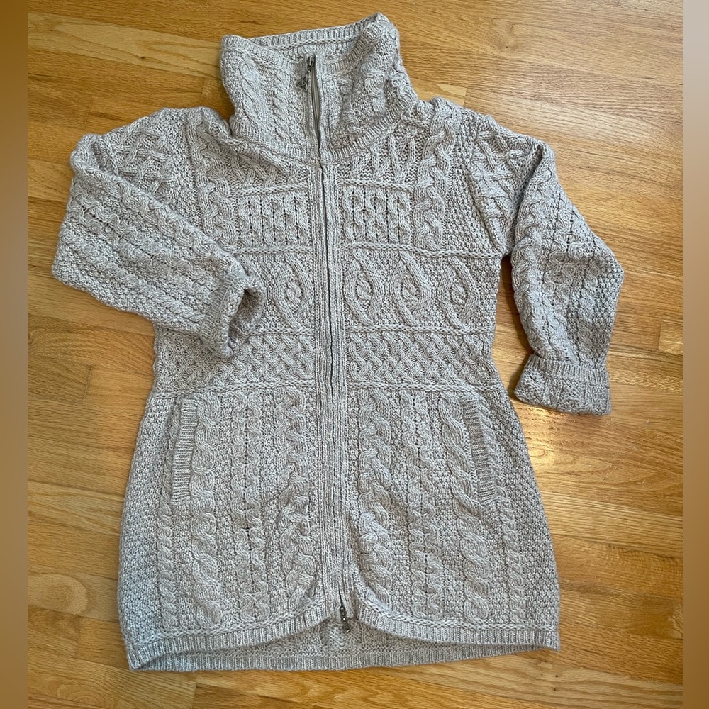Inis Crafts wool sweater. Women’s Large.